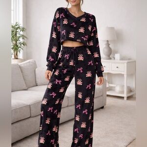 Love & Liberty Teddy Bear Lounge Set Pajamas Black Pink Bows M/L Cozy Fleece